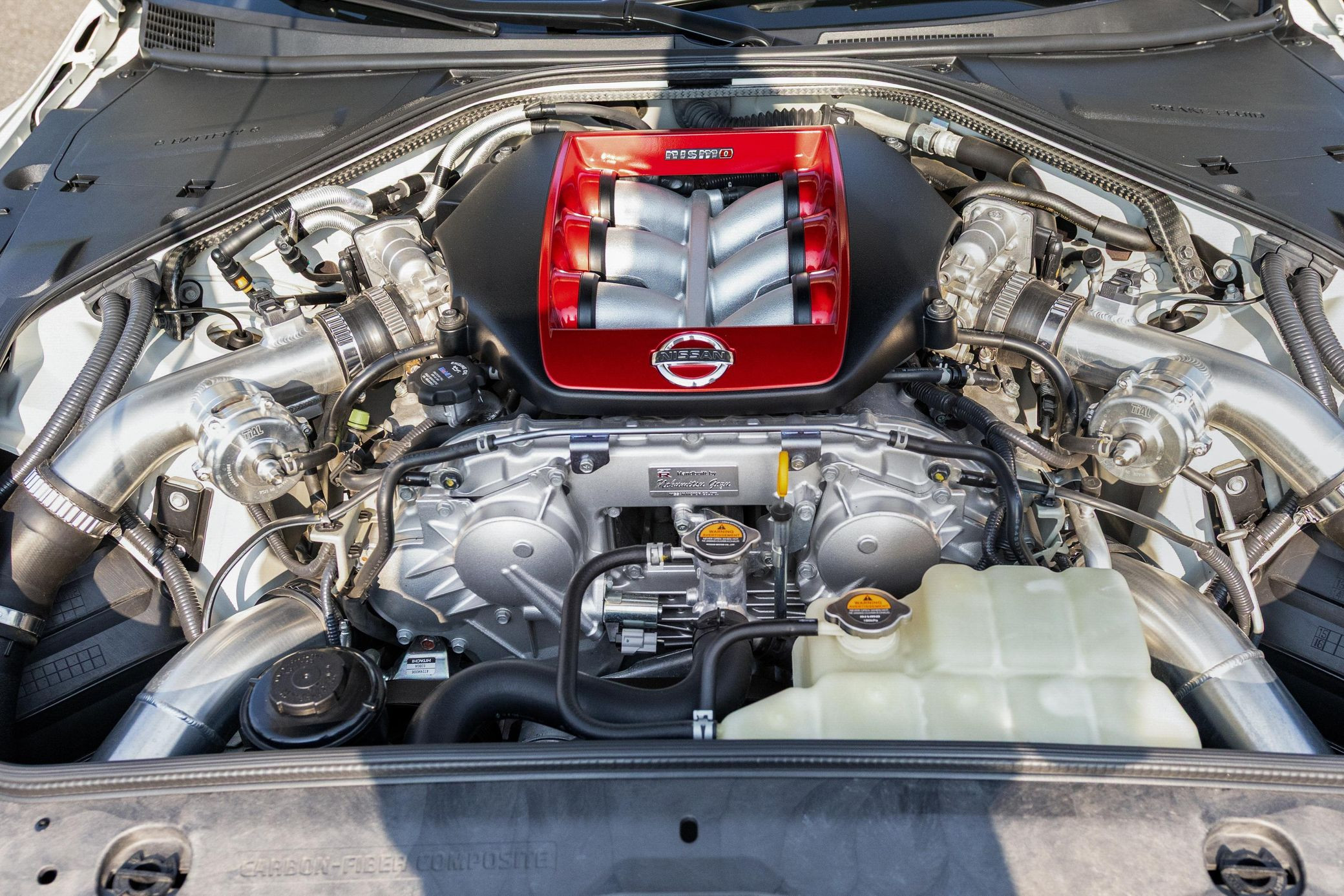 2015 Nissan GT-R NISMO - Image 74