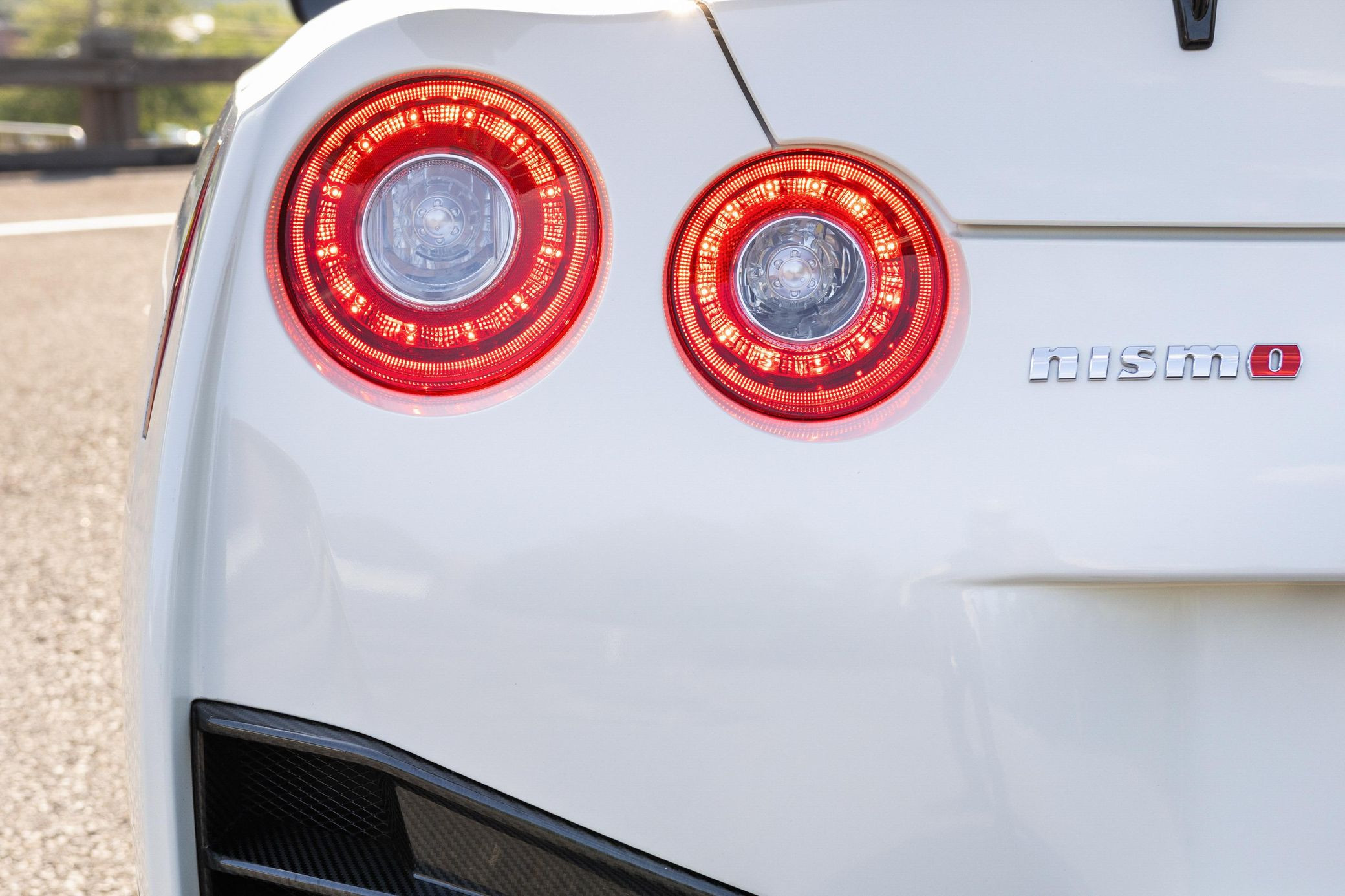2015 Nissan GT-R NISMO - Image 75