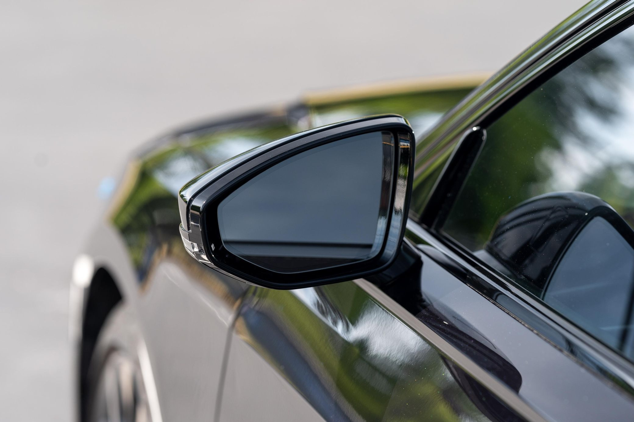 2025 Audi S8 - Image 85