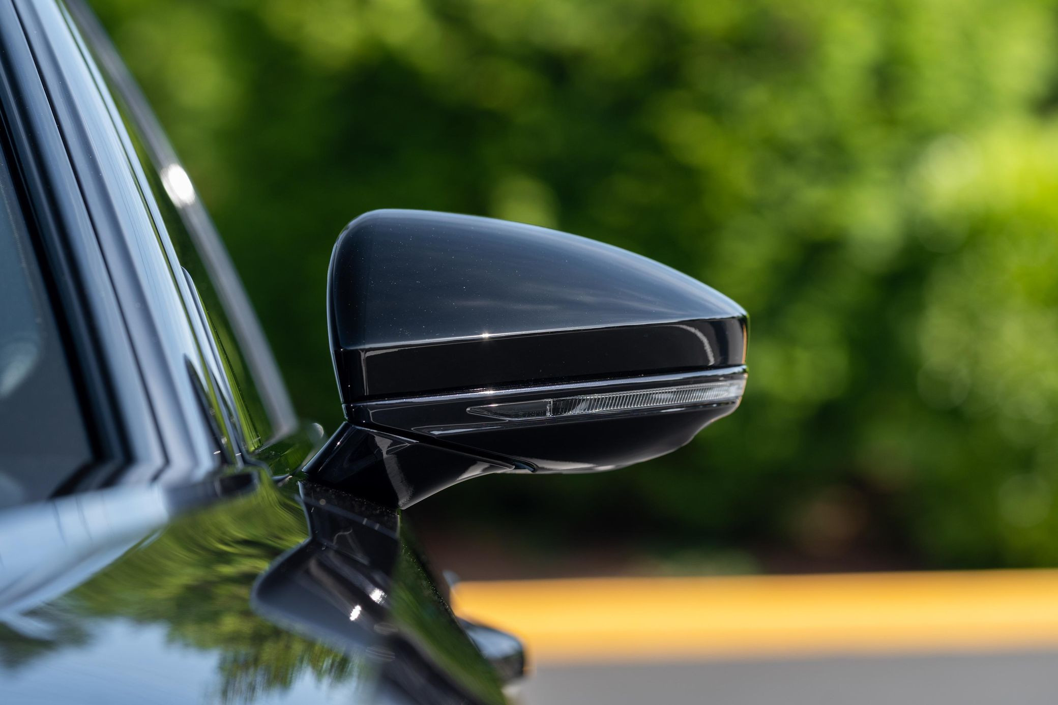 2025 Audi S8 - Image 86