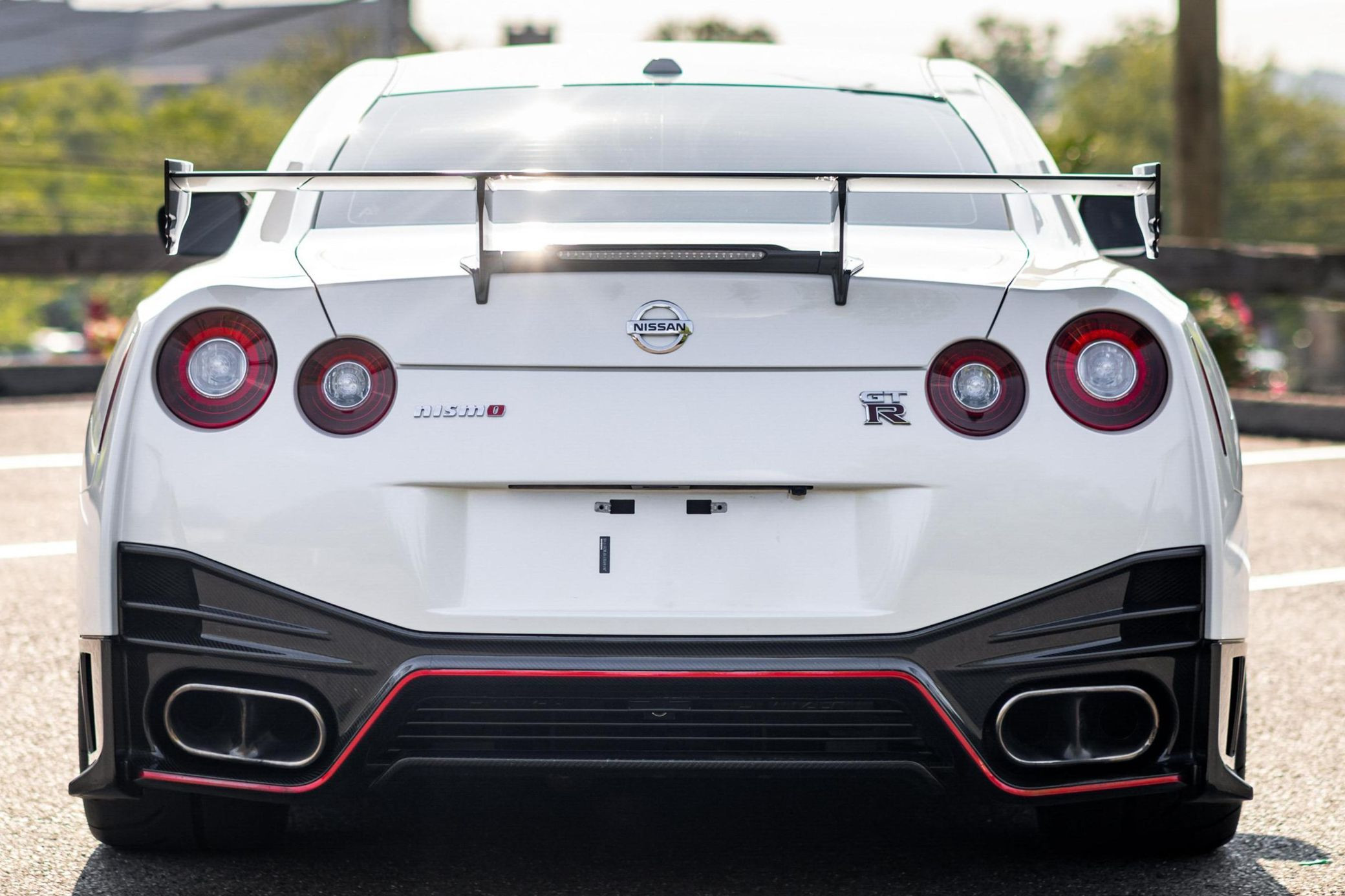 2015 Nissan GT-R NISMO - Image 79