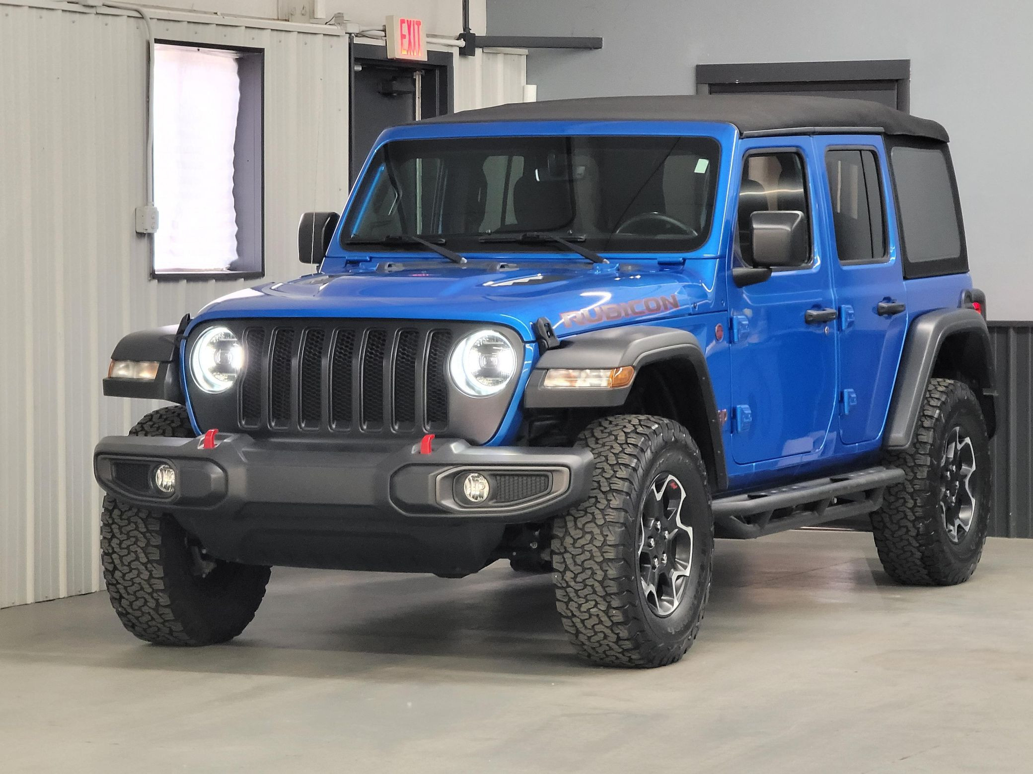 2023 Jeep Wrangler Rubicon - Image 73