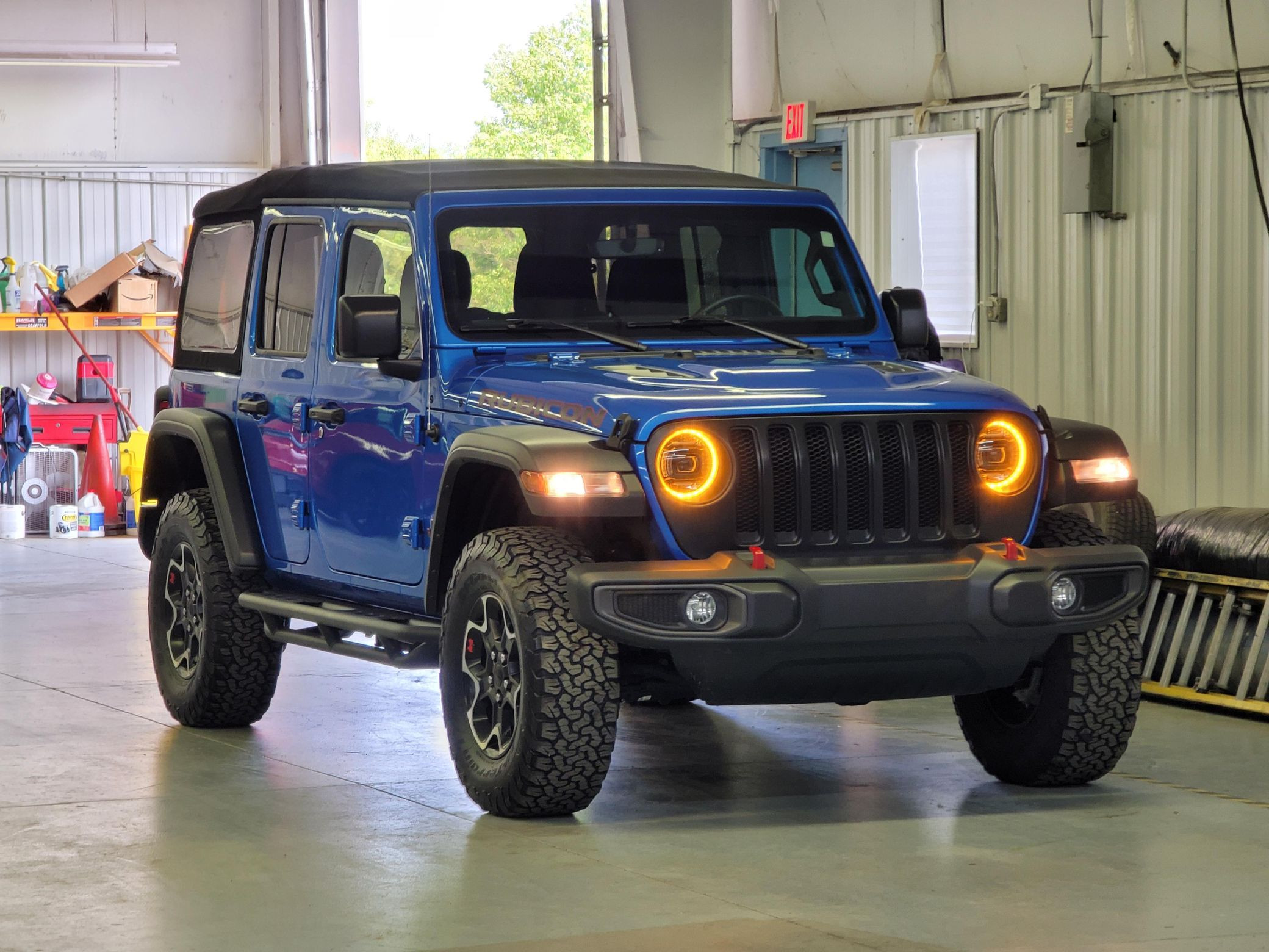 2023 Jeep Wrangler Rubicon - Image 78