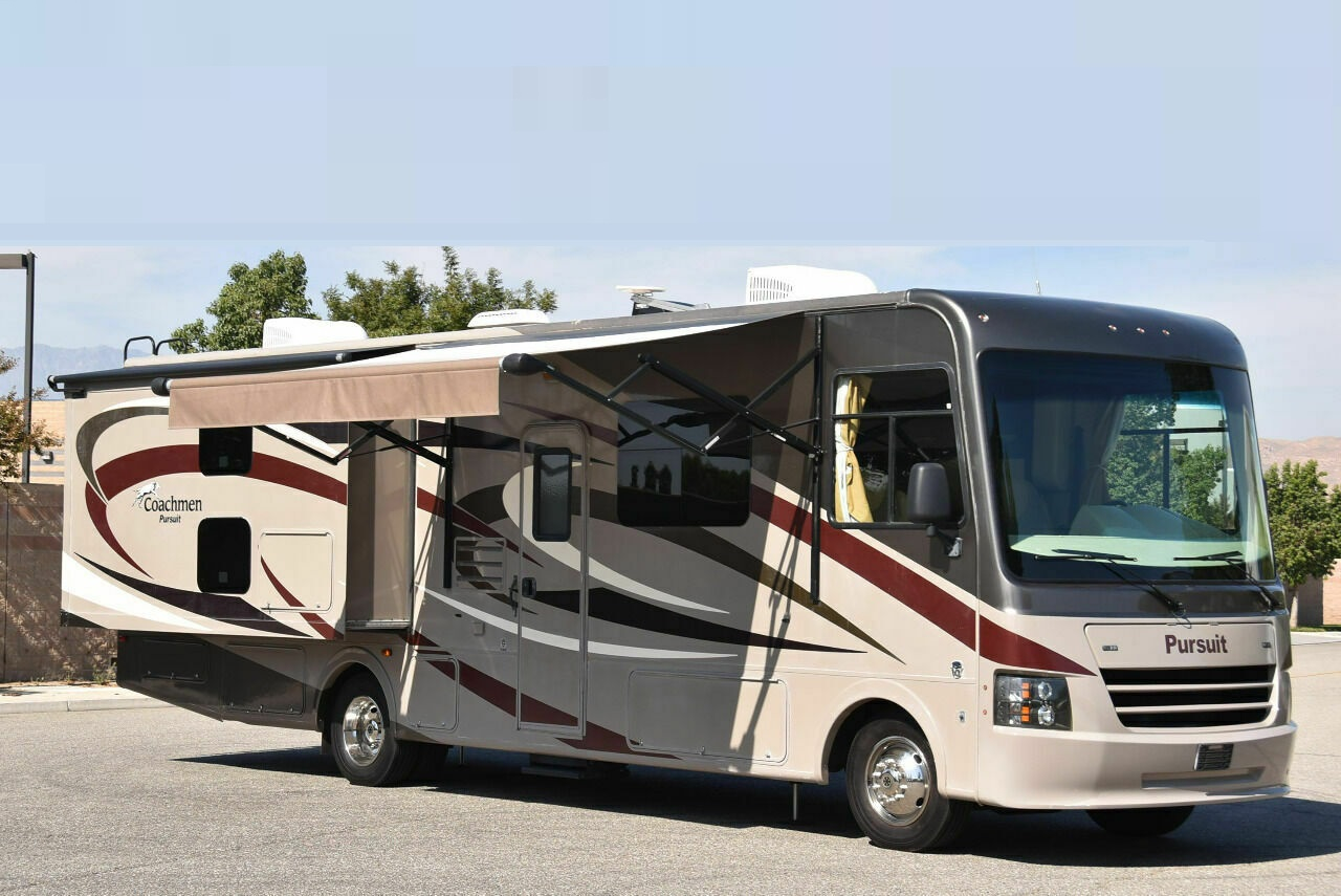 2015 Coachmen Pursuit 33BH