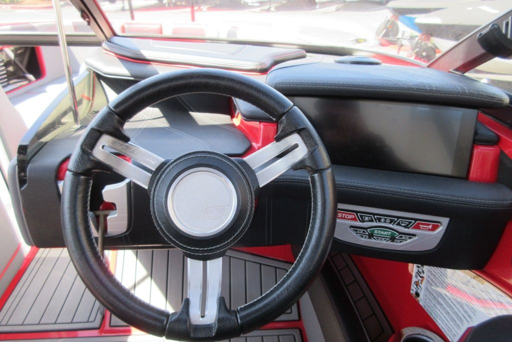 2018 Nautique Super Air G23 - Image 9