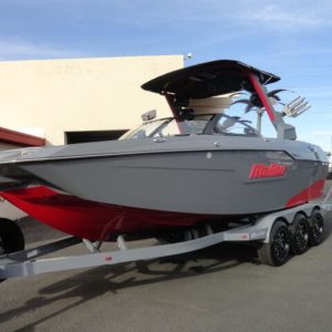 2021 Malibu Boats M240