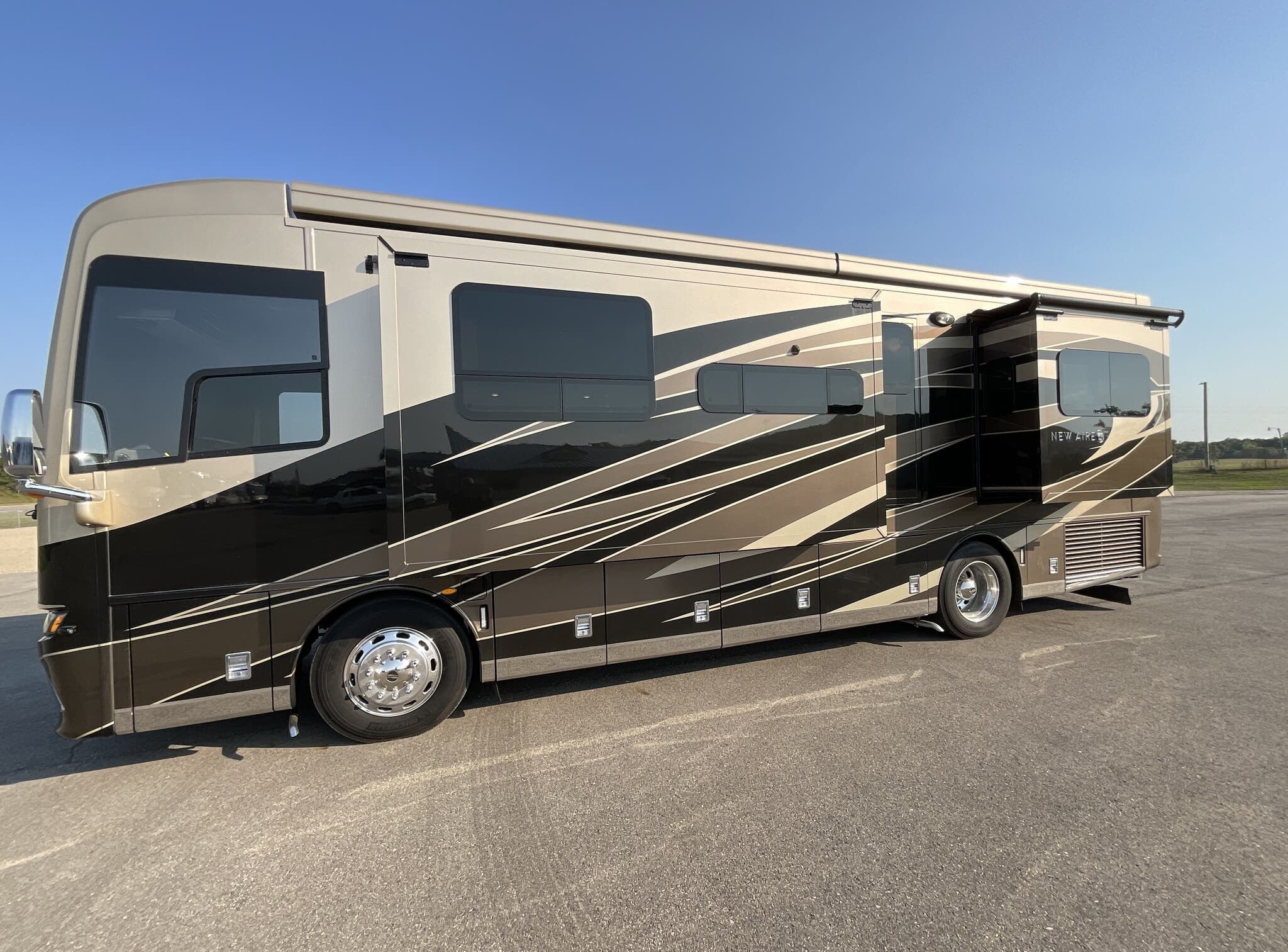 2018 Newmar New Aire 3341