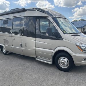 2019 Leisure Travel Serenity S24CB