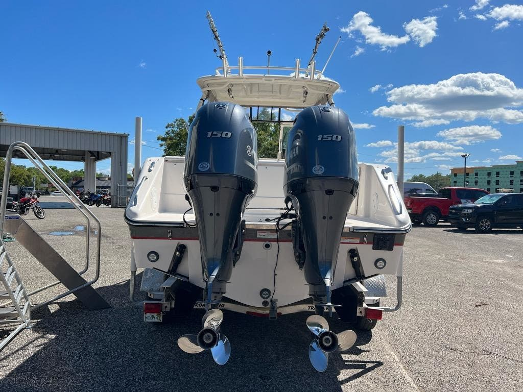 2018 Pursuit DC 265 - Image 6