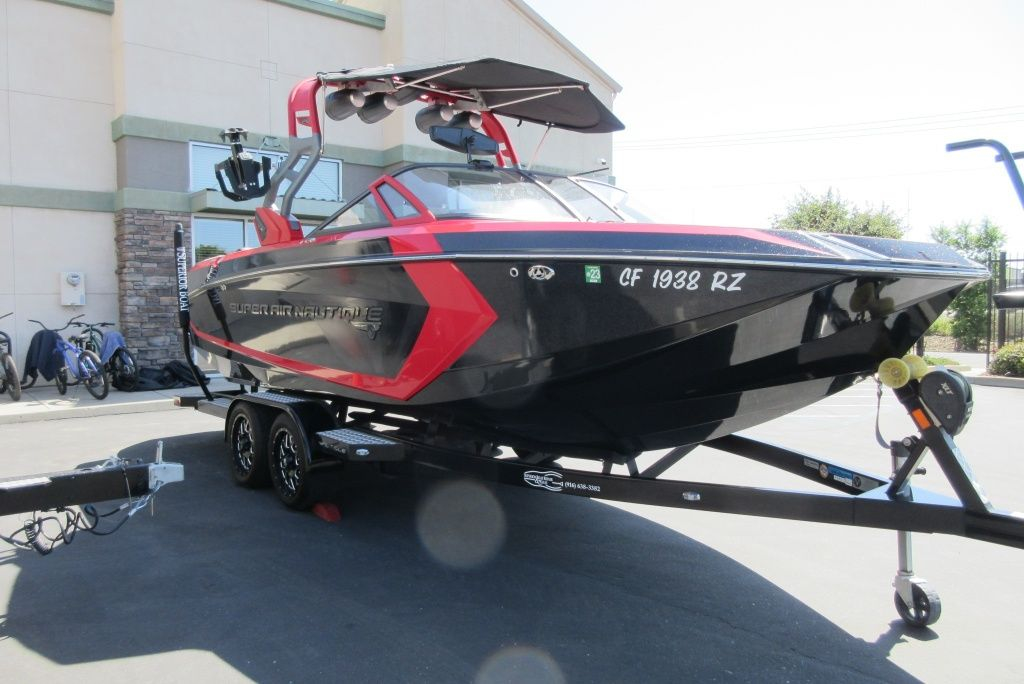 2018 Nautique Super Air G23 - Image 14