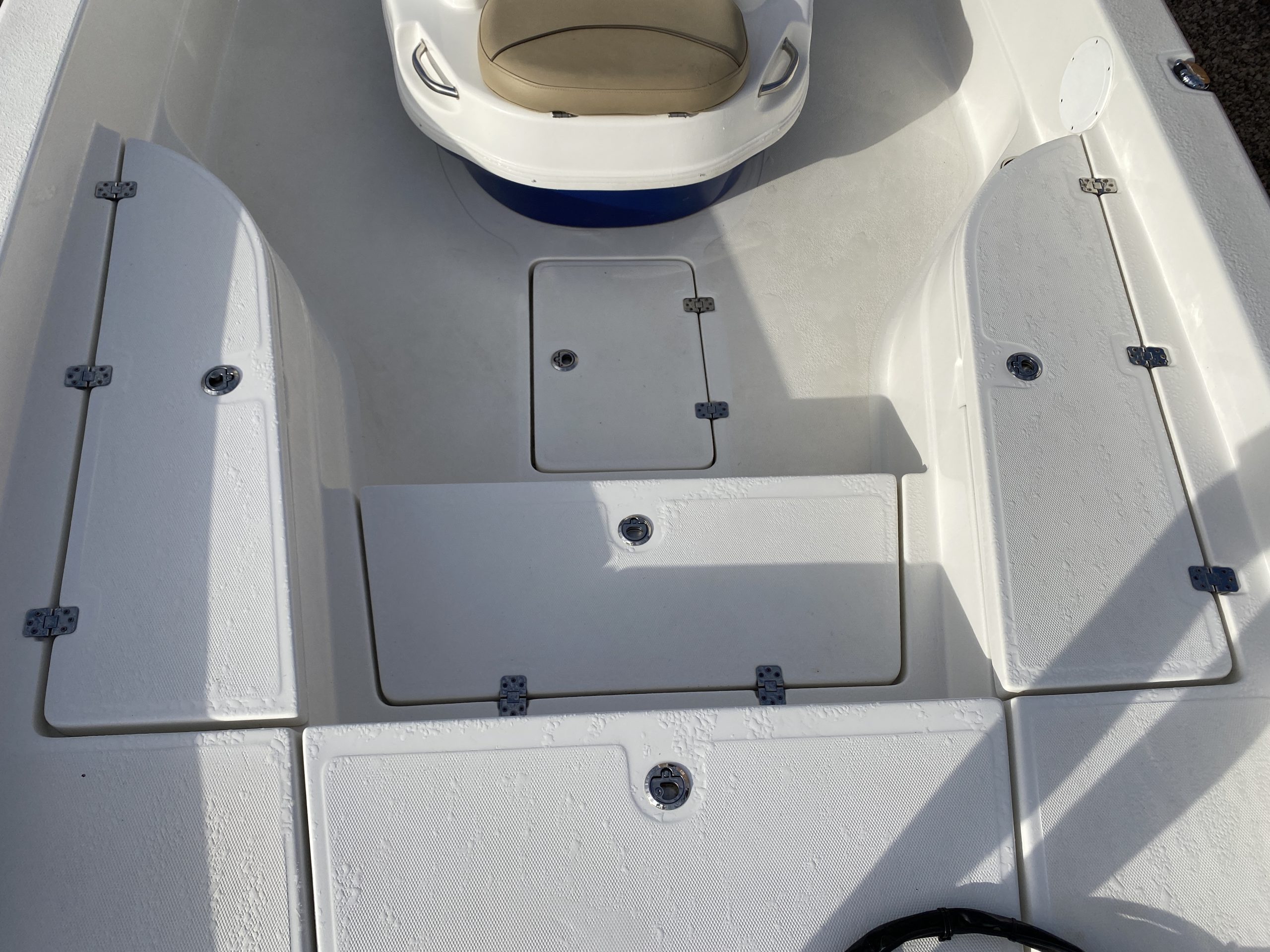 2019 NauticStar 244 XTS - Image 10