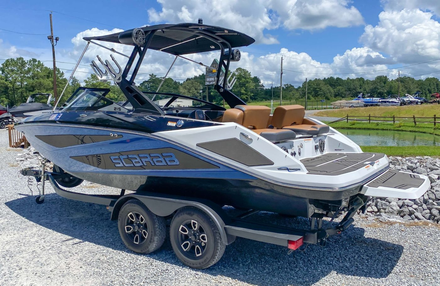 2022 Scarab 215 ID Wake Edition - Image 9