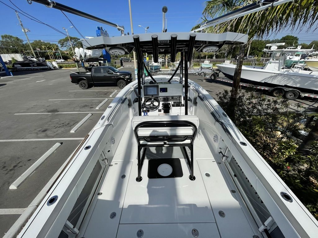 2018 Blackfin 242CC - Image 17