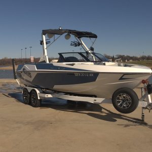 2021 Axis Wake Research T22