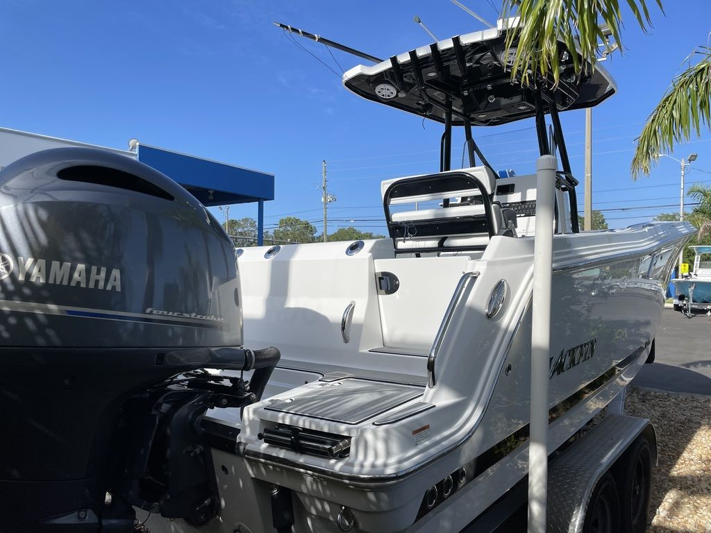 2018 Blackfin 242CC - Image 18