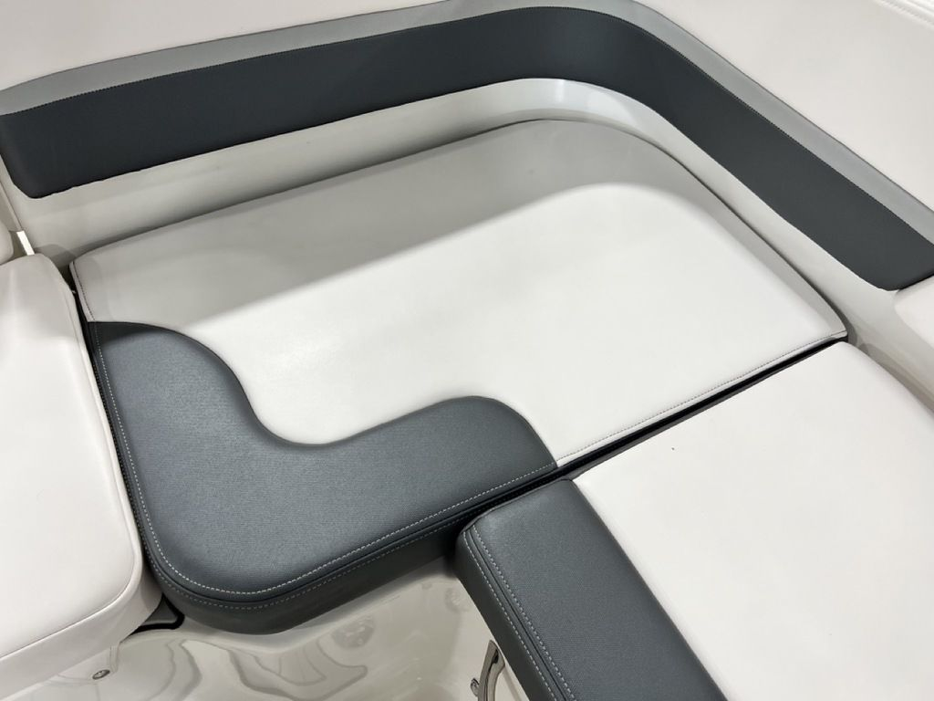 2019 Chaparral 191 Suncoast - Image 19