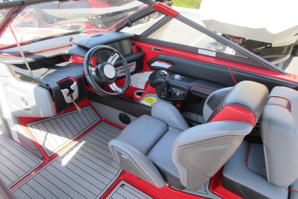 2018 Nautique Super Air G23 - Image 18