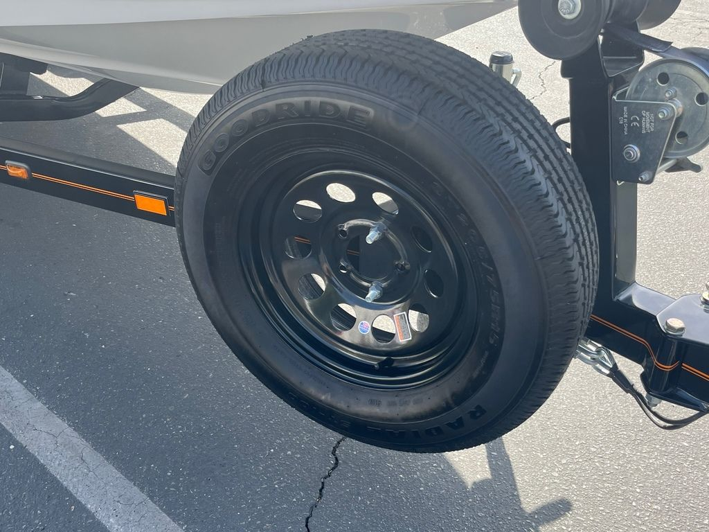 2021 Sanger V 215 SURF - Image 20