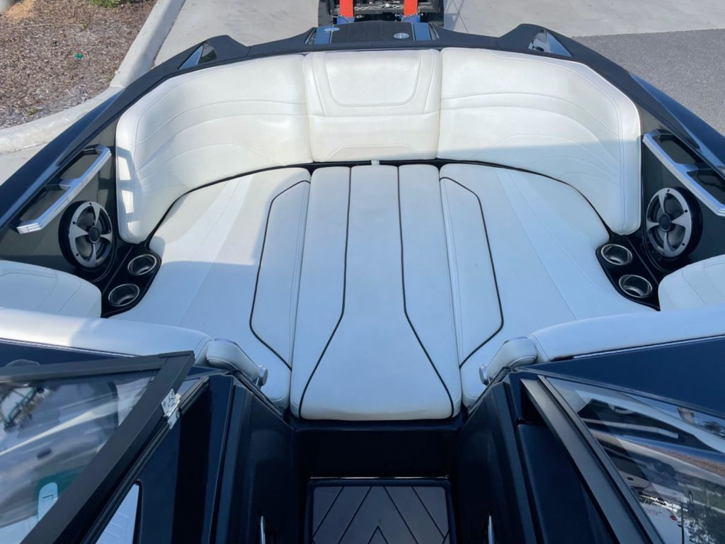 2018 Malibu Boats 24 MXZ - Image 21