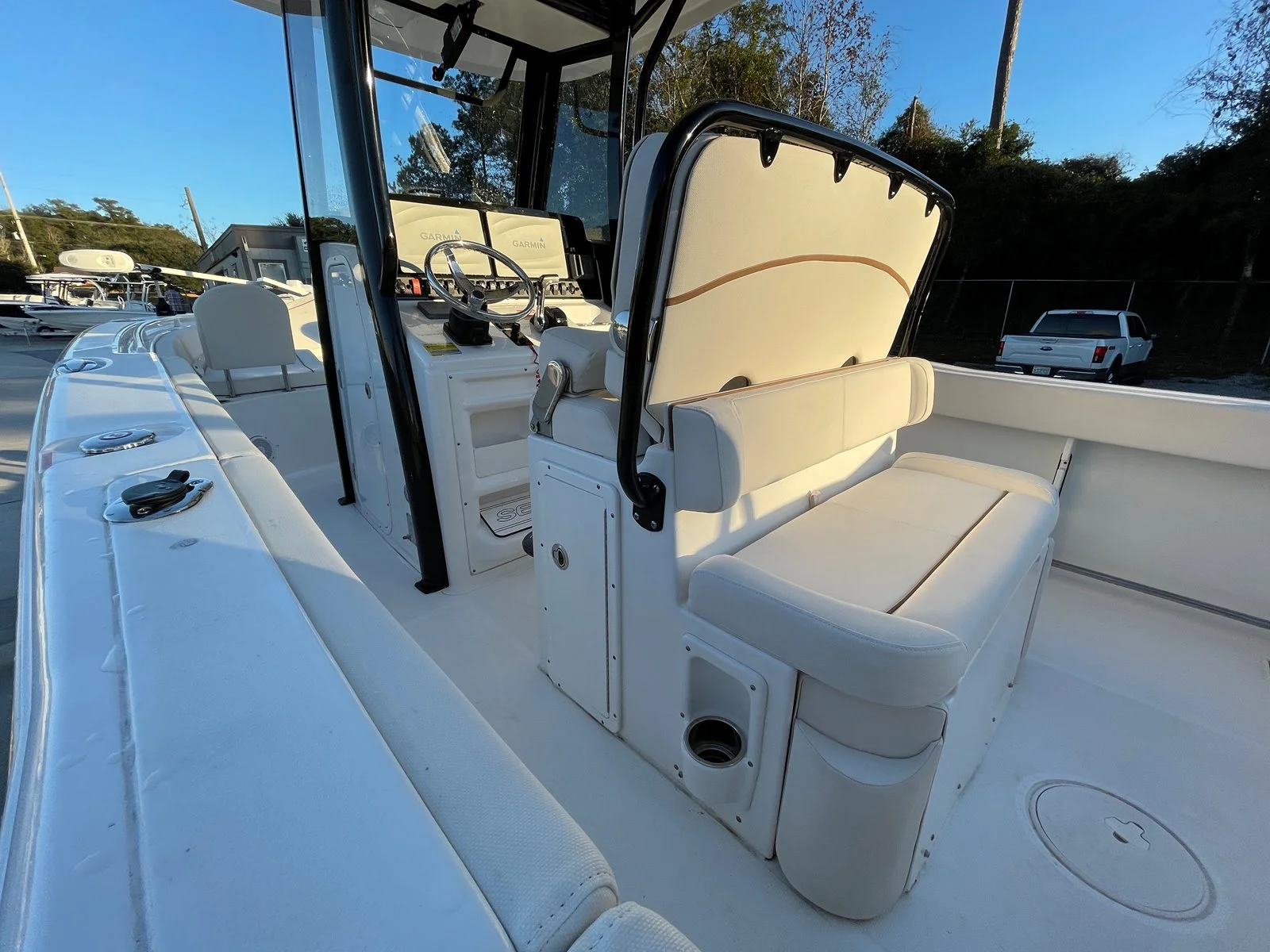 2020 Sea Hunt 255 ULTRA SE - Image 15