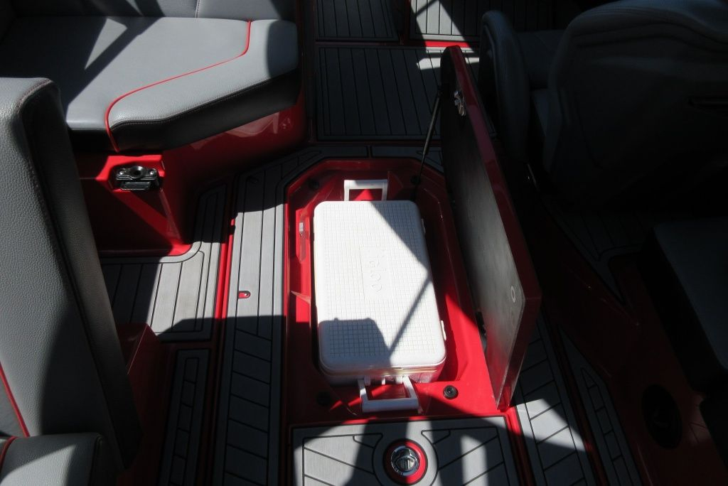 2018 Nautique Super Air G23 - Image 20