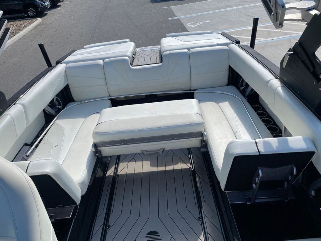 2018 Malibu Boats 24 MXZ - Image 23