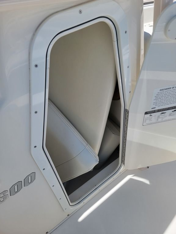 2018 Pathfinder Boats 2600 TRS - Image 5