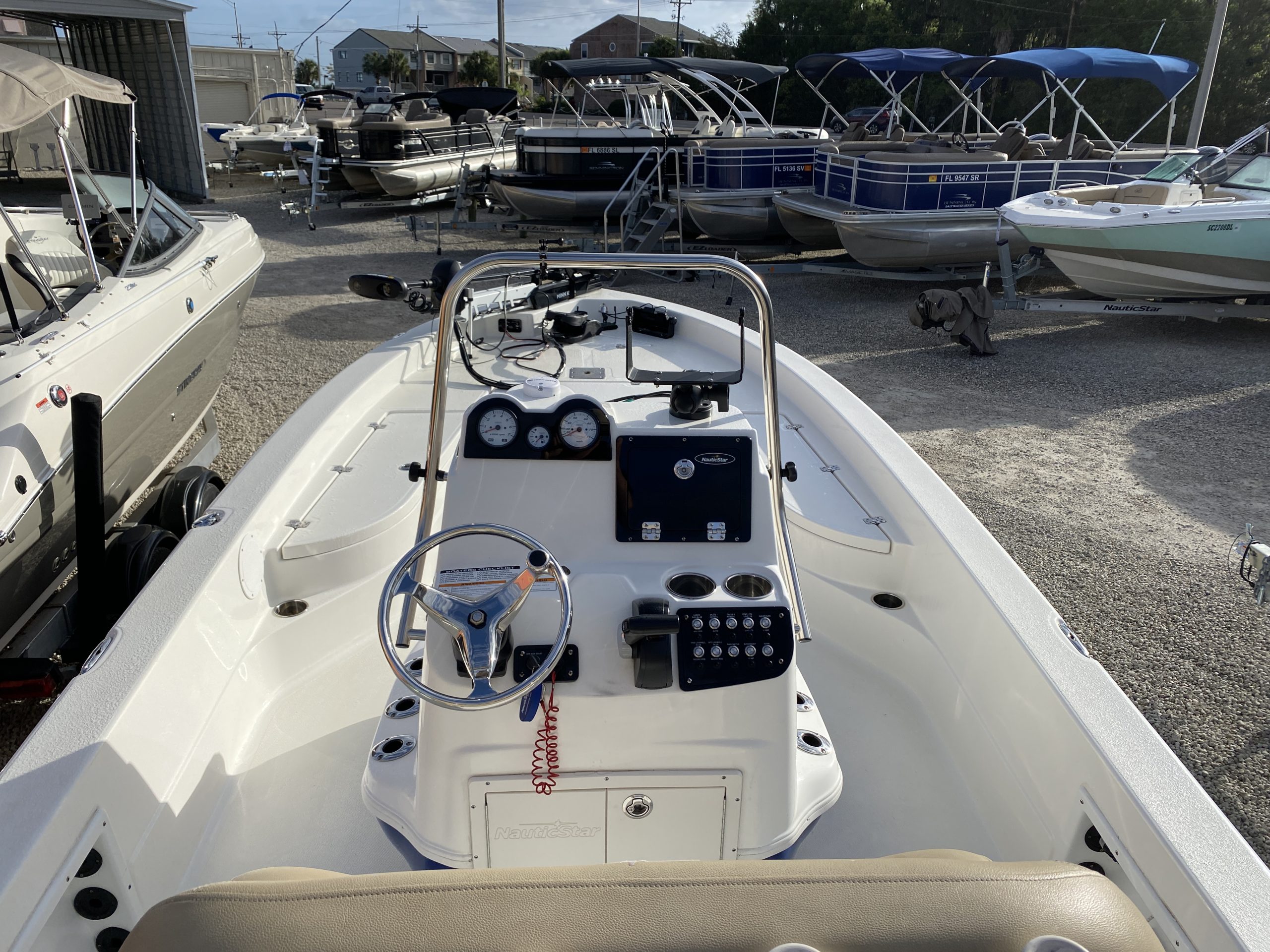 2019 NauticStar 244 XTS - Image 17