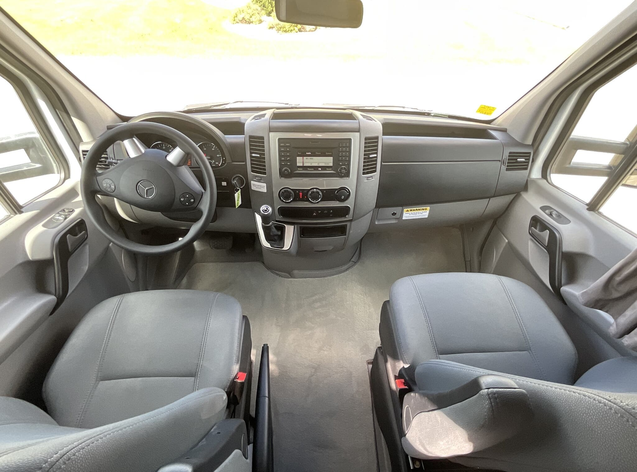 2019 Leisure Travel Serenity S24CB - Image 25