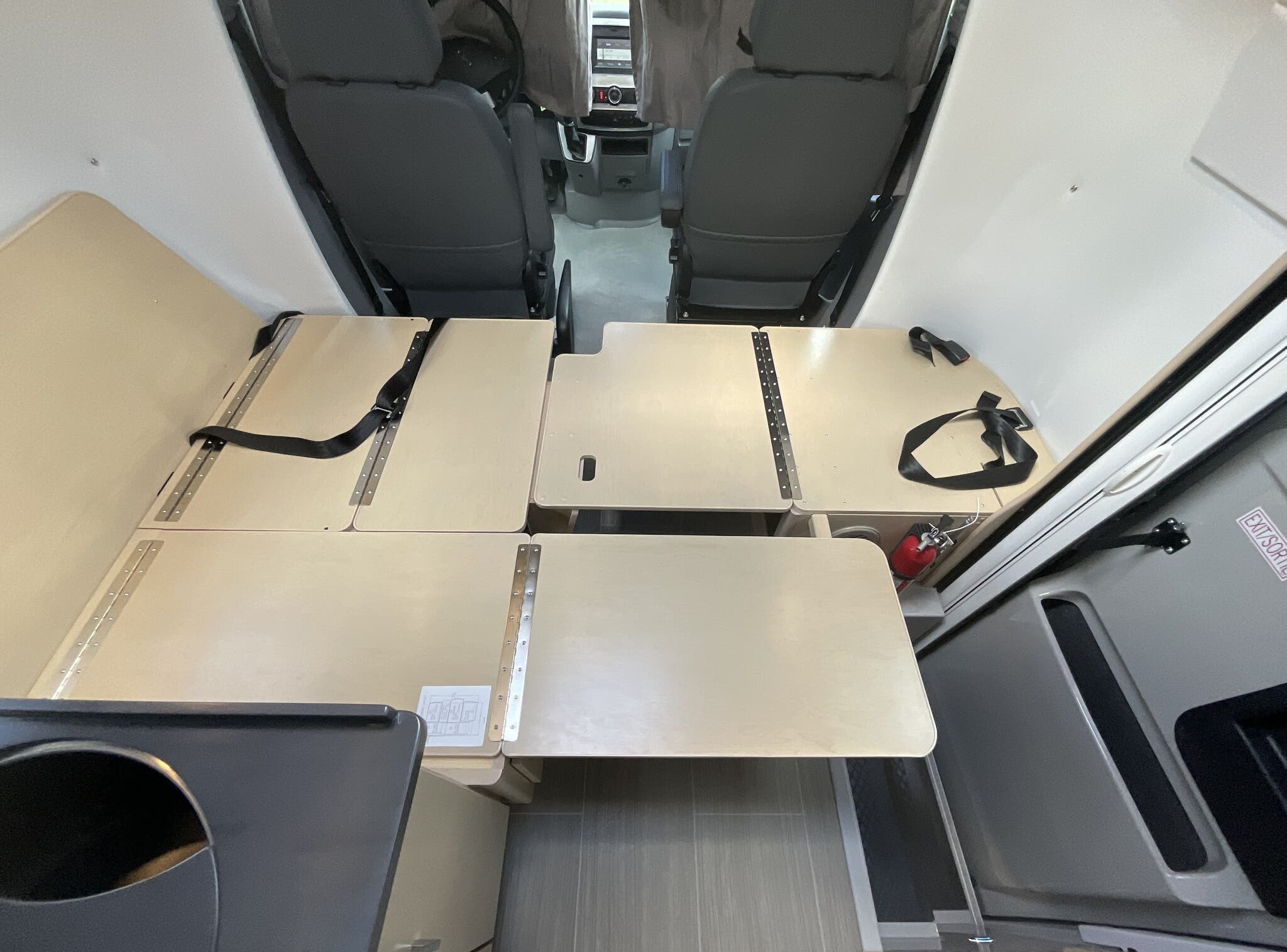 2019 Leisure Travel Serenity S24CB - Image 26