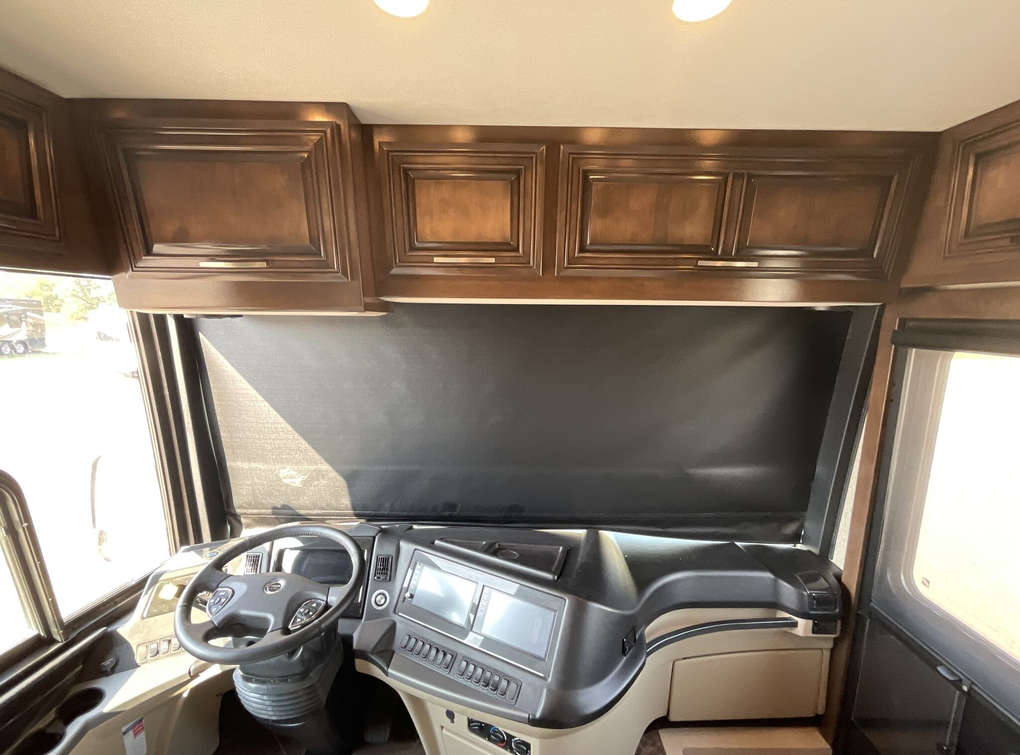 2018 Newmar New Aire 3341 - Image 29