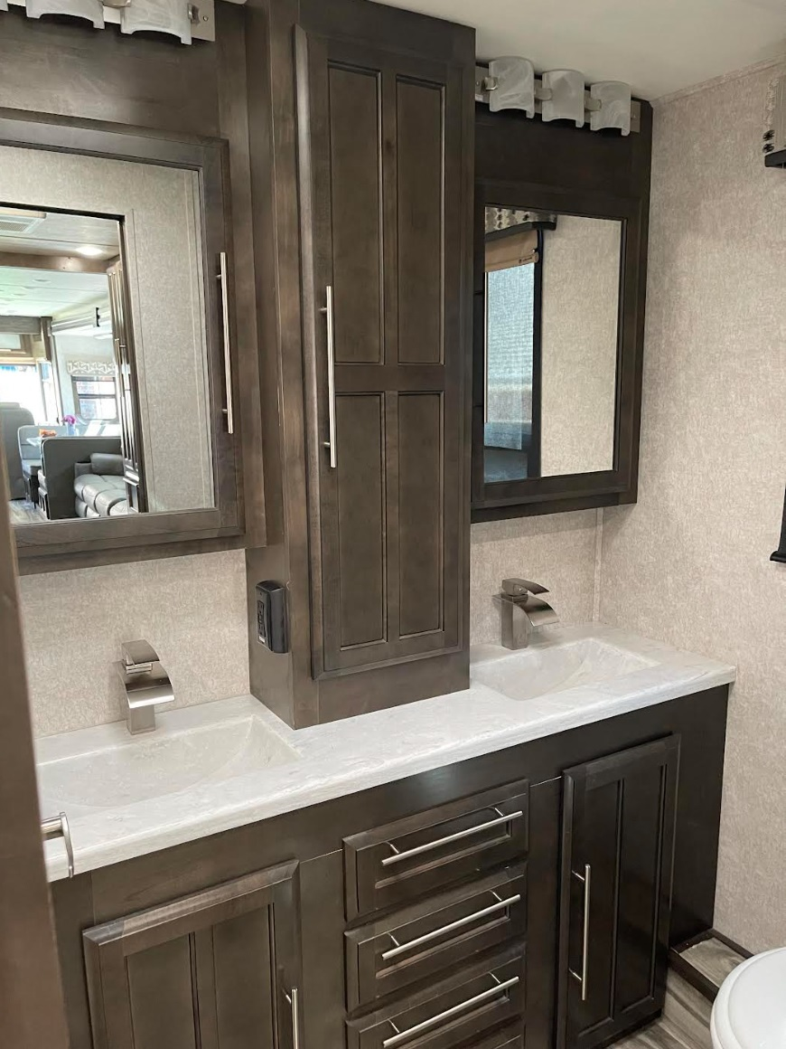 2020 Forest River Georgetown GT7 36D - Image 7