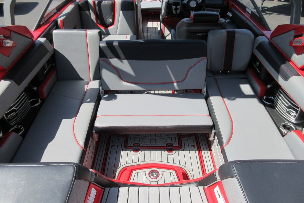 2018 Nautique Super Air G23 - Image 29