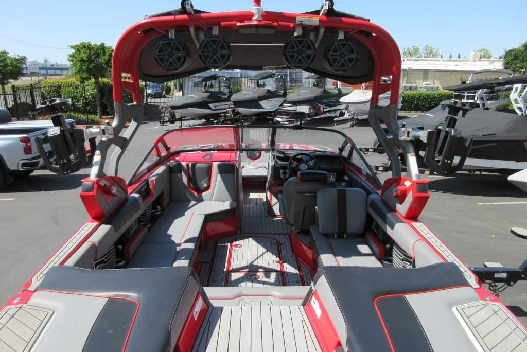 2018 Nautique Super Air G23 - Image 30