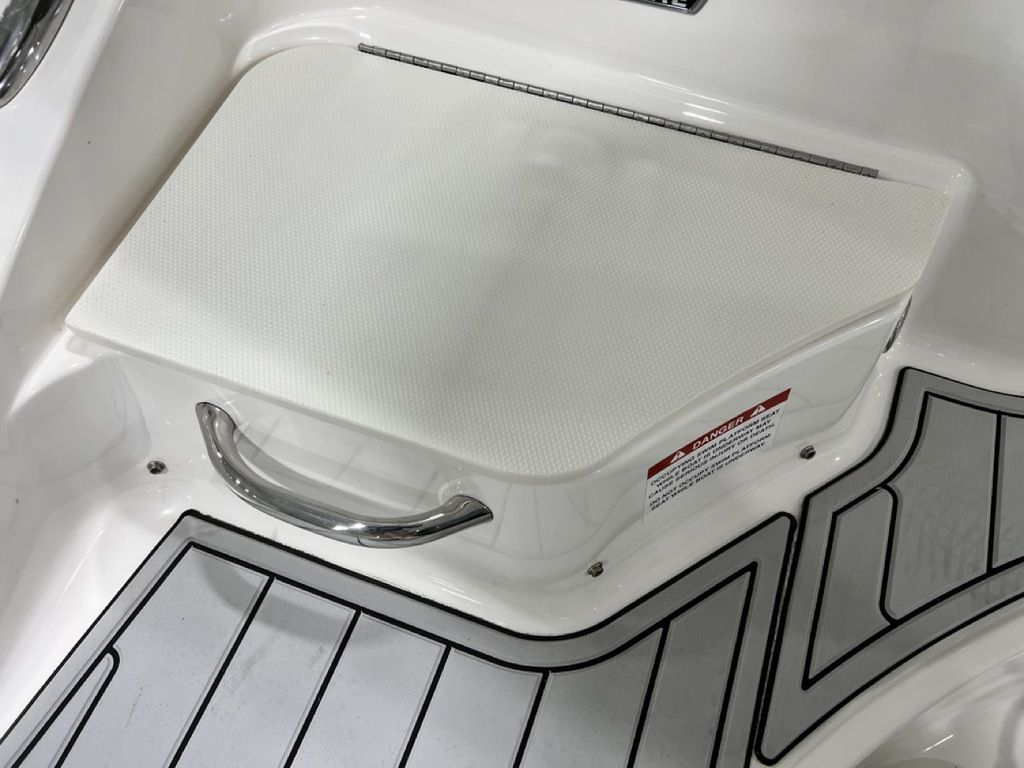 2019 Chaparral 191 Suncoast - Image 32