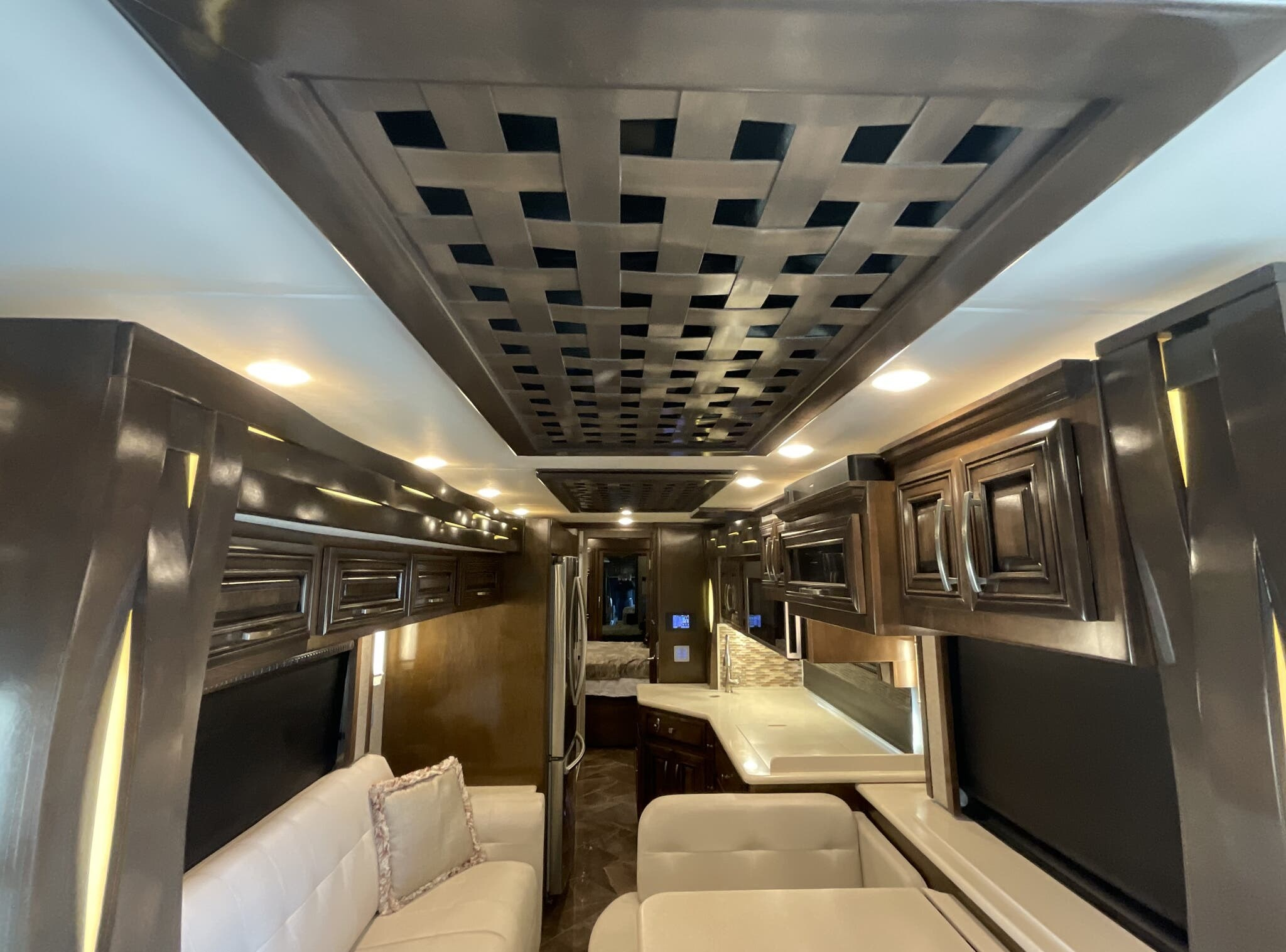 2018 Newmar New Aire 3341 - Image 35