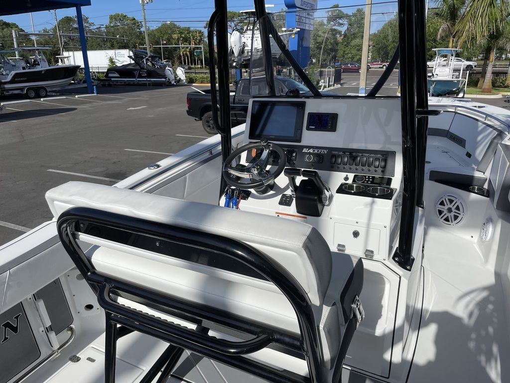 2018 Blackfin 242CC - Image 8