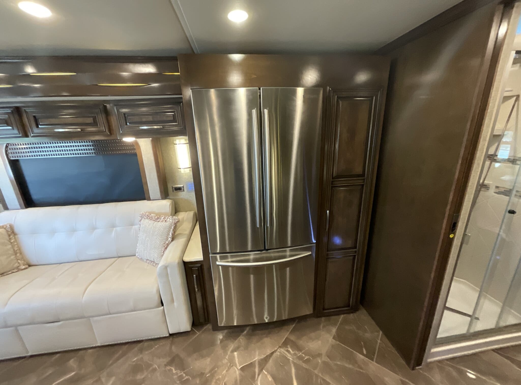 2018 Newmar New Aire 3341 - Image 39