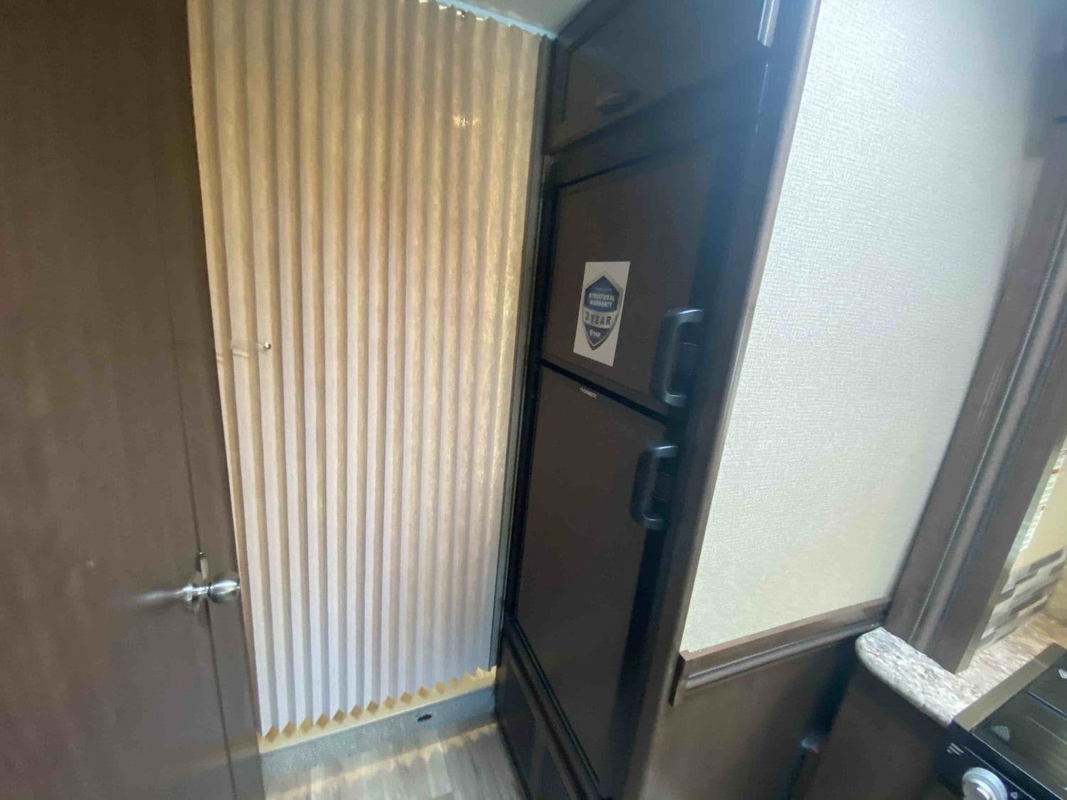 2019 Four Winds 28Z - Image 40