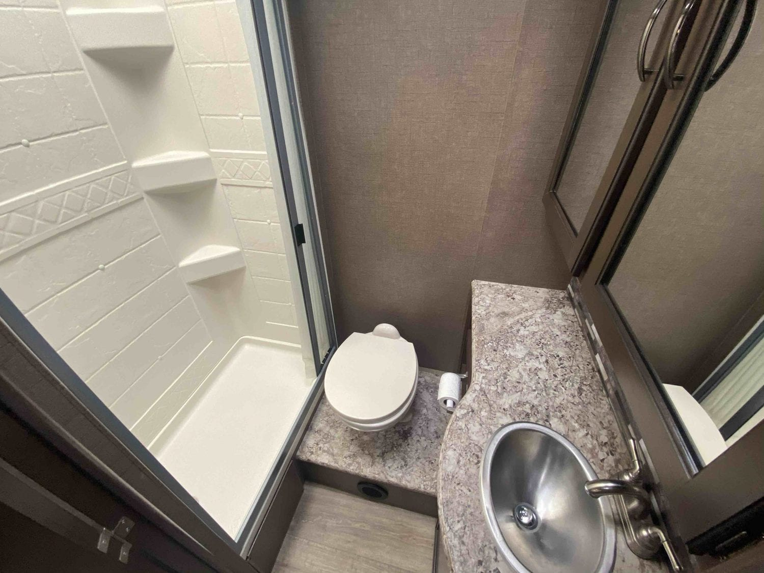 2019 Four Winds 28Z - Image 41