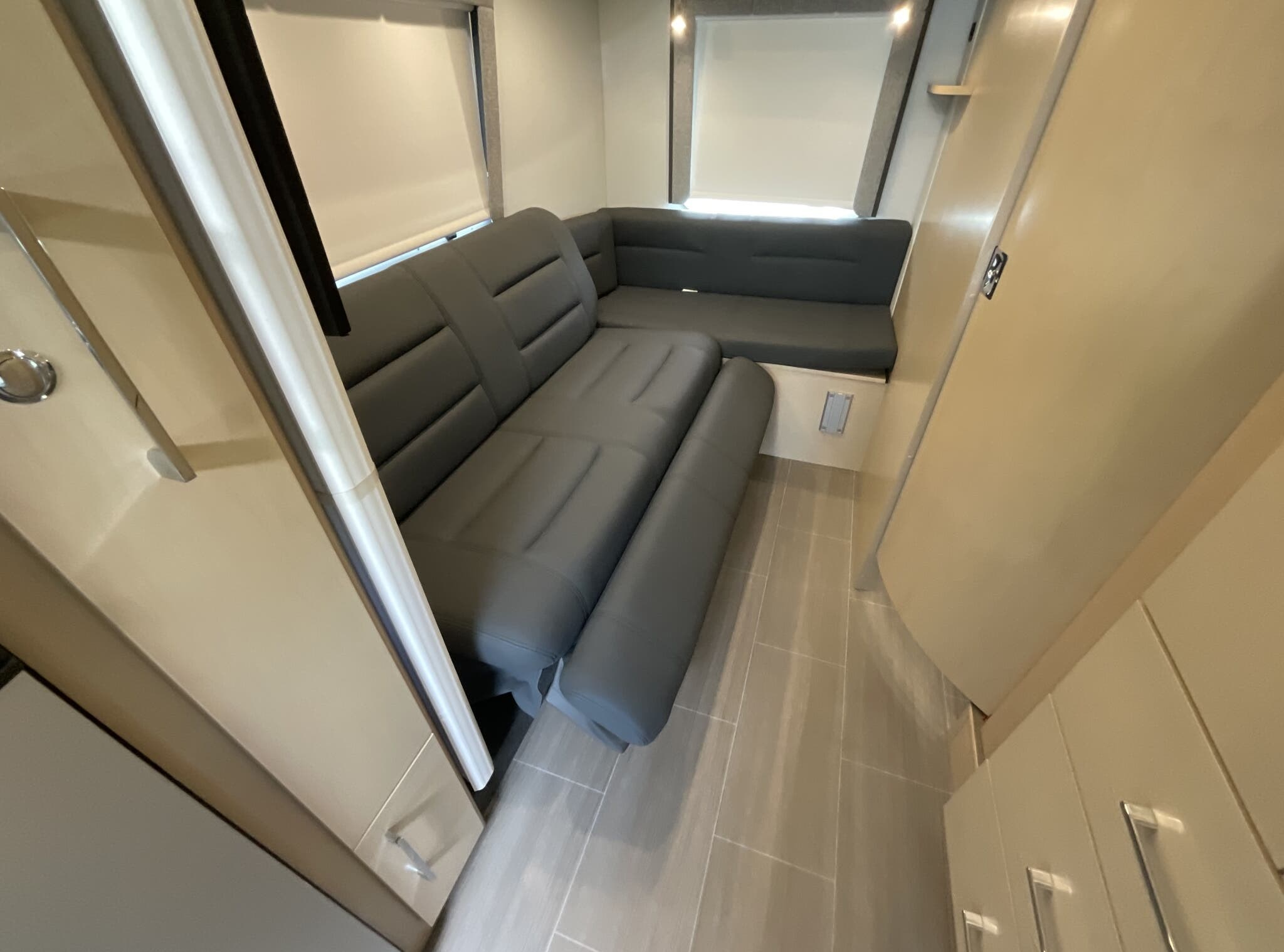 2019 Leisure Travel Serenity S24CB - Image 40