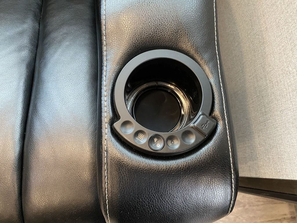 2022 Dutchmen Voltage 4145 - Image 40