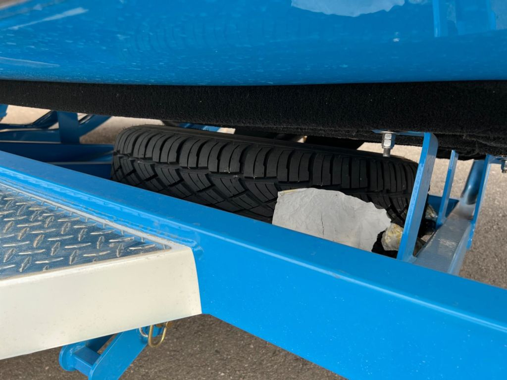 2019 Malibu Boats 23 LSV - Image 32