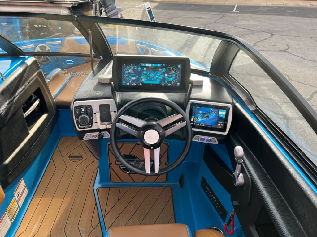 2019 Malibu Boats 23 LSV - Image 34
