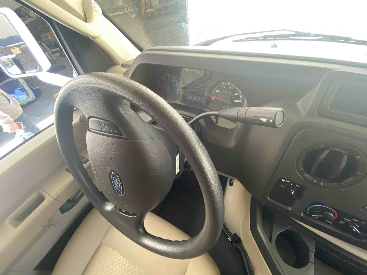 2019 Four Winds 28Z - Image 11