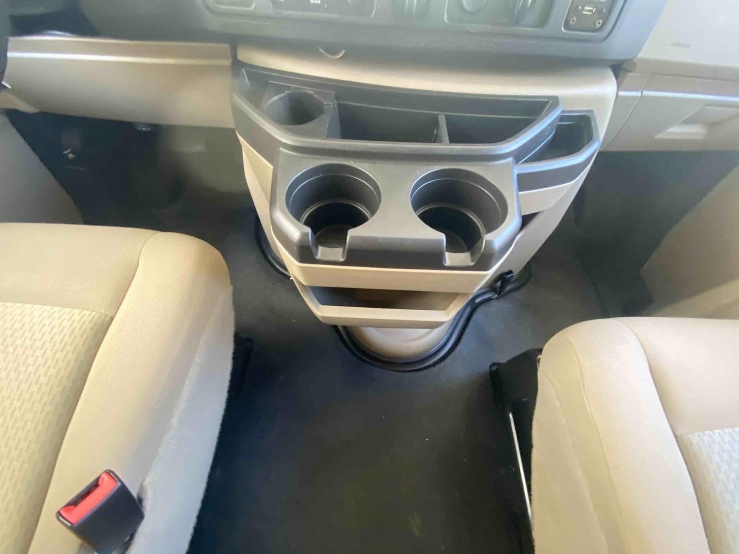 2019 Four Winds 28Z - Image 12