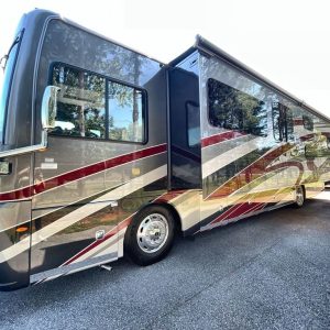 2022 Holiday Rambler Endeavor 38N