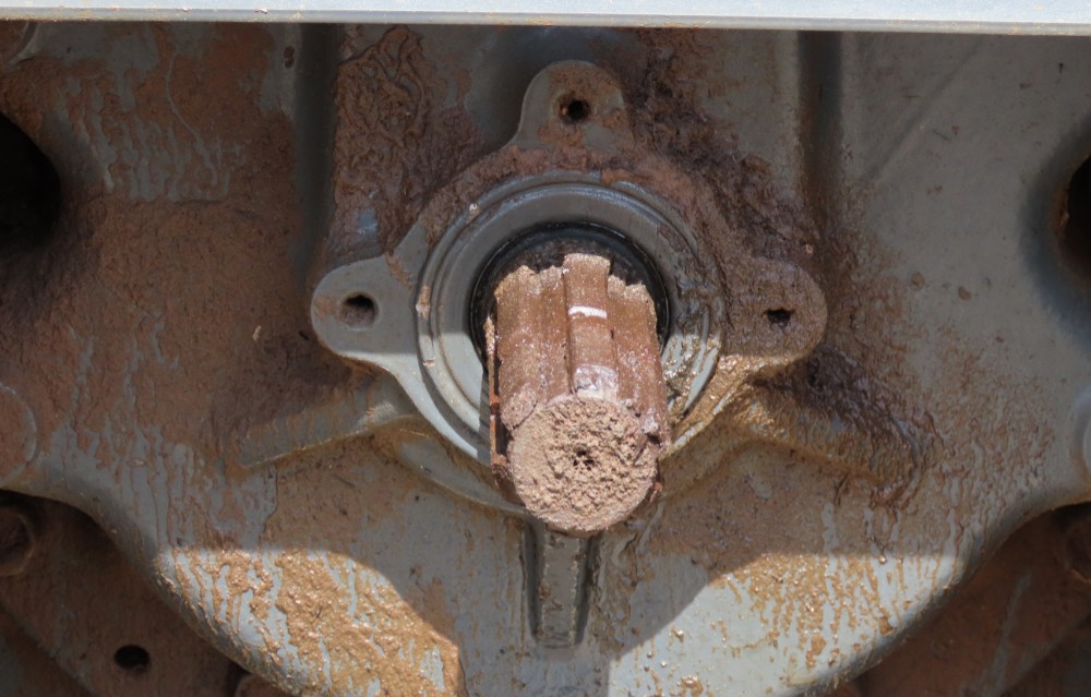 2017 Kubota M6S-111 - Image 11