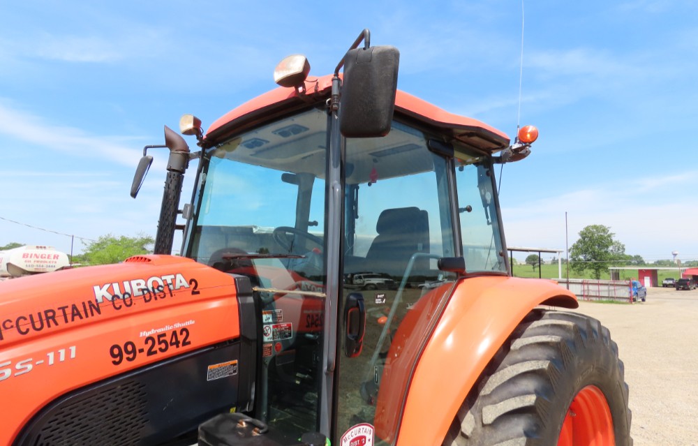 2017 Kubota M6S-111 - Image 14