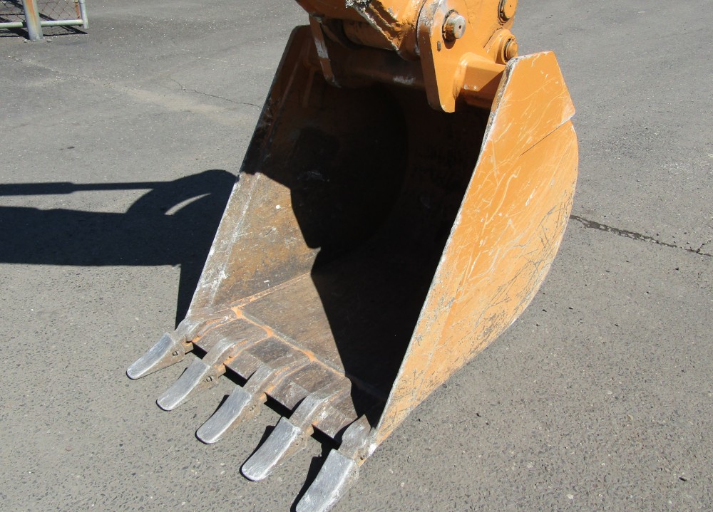 2016 Case 590 Super N - Image 16